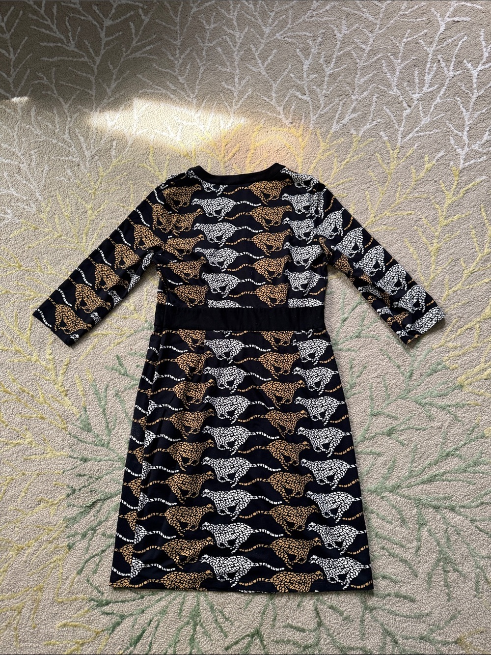 J. McLaughlin V-neck stretchy cheetah shift dress large - Picture 3 of 6